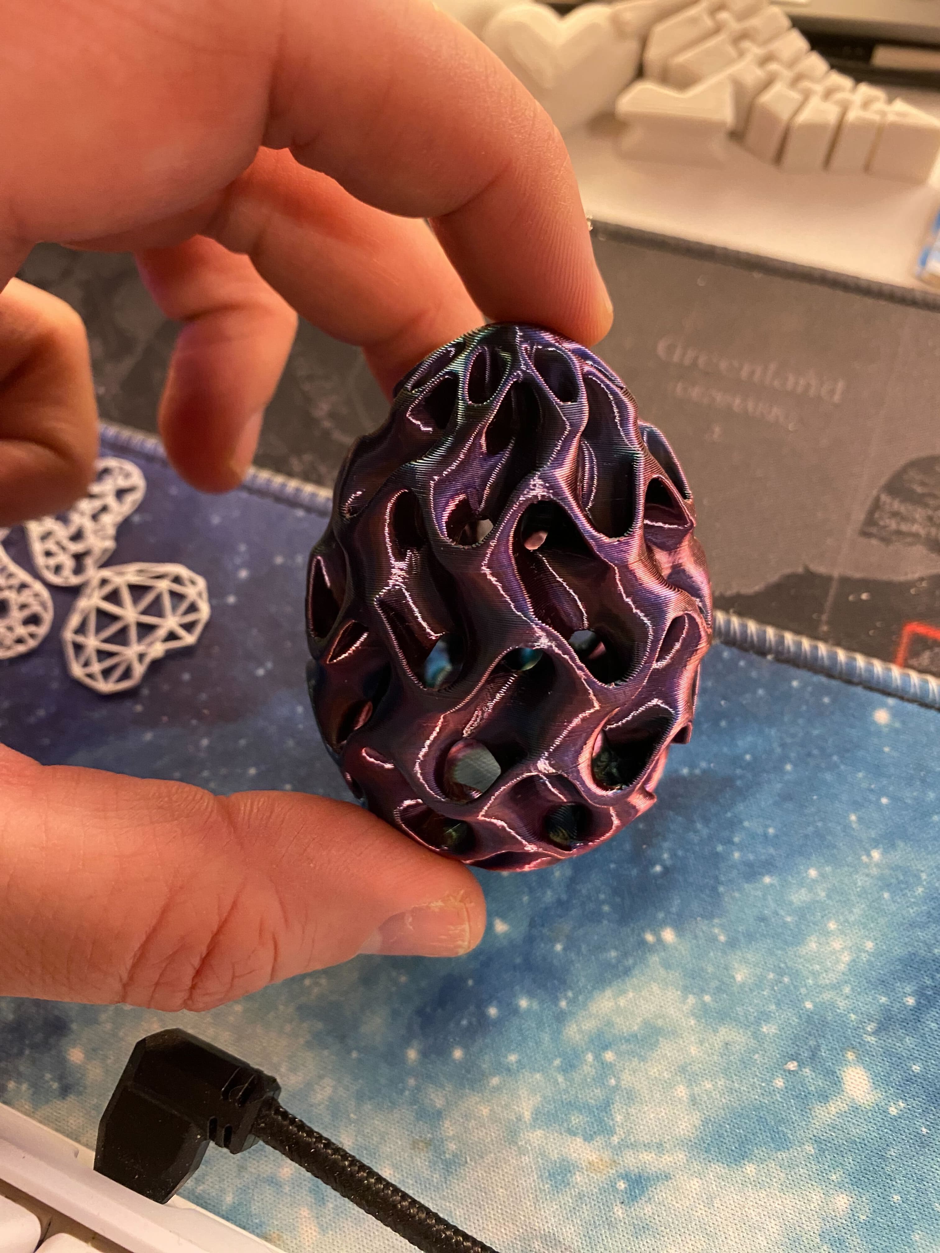 Love this design! Looks great in this tri-color filament.