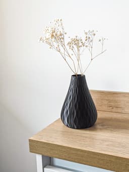 Higo vase 3d model