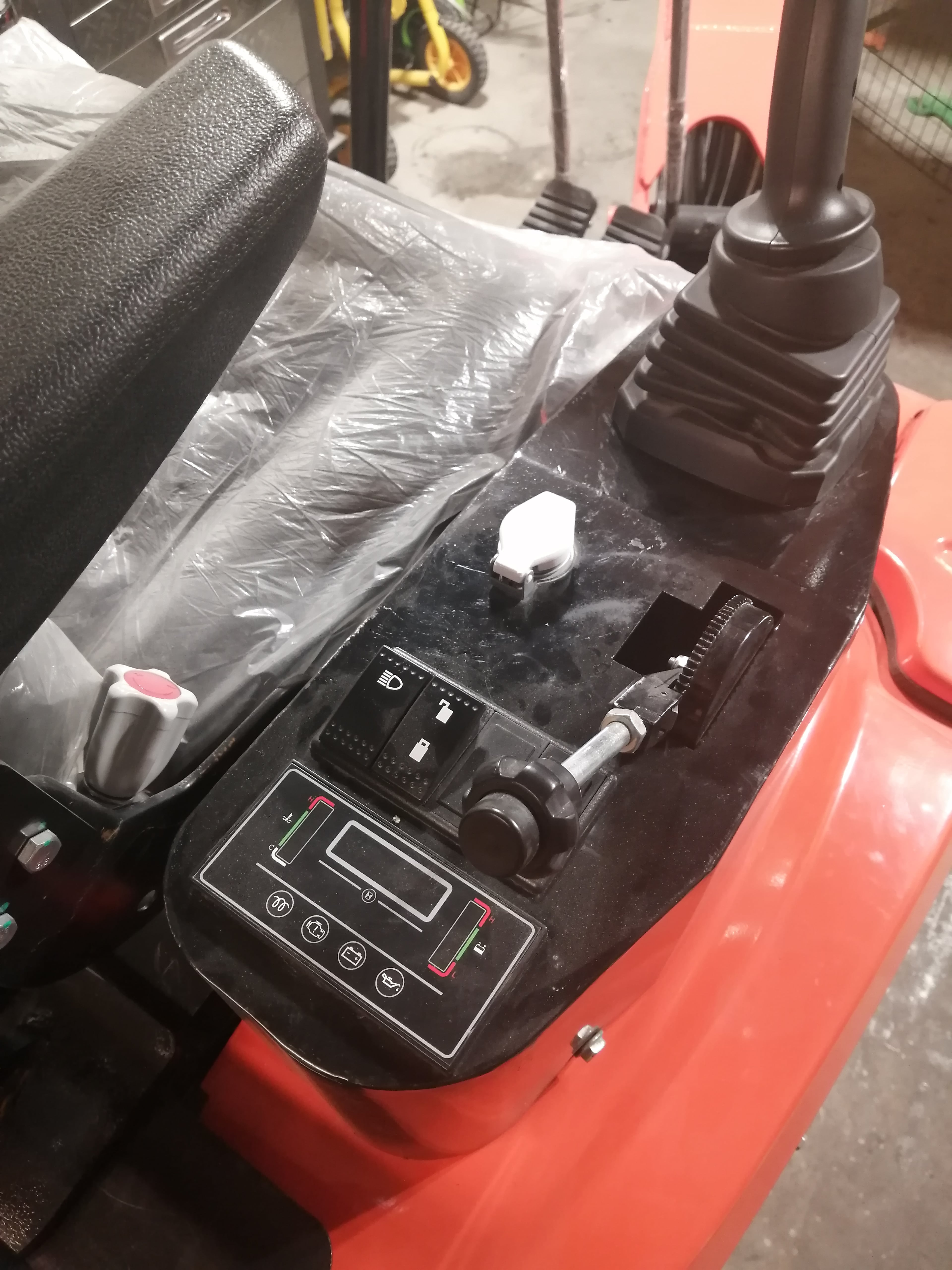 Mini Excavator Ignition Cap 3d model