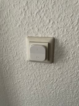 Ikea TRADFRI on/off switch (E1743) holder and wall switch cover 3d model