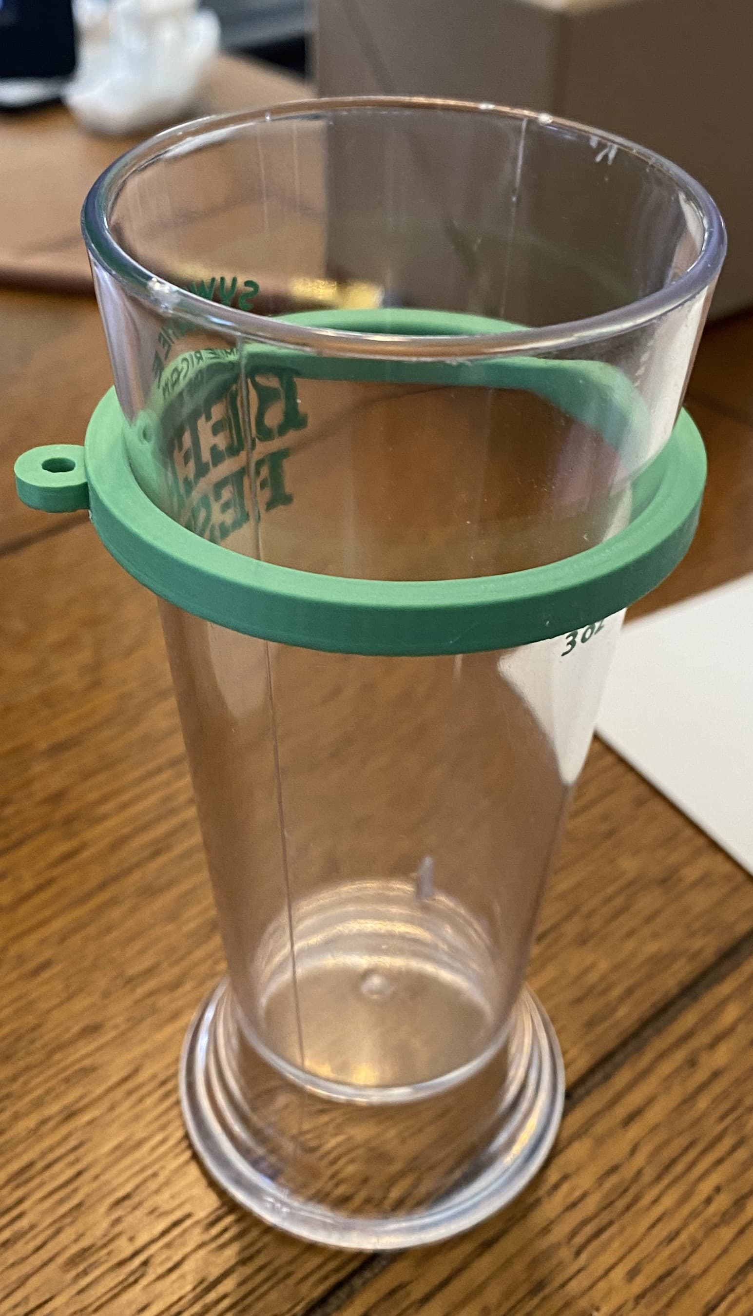 Beer fest 3 oz pint holder.stl 3d model