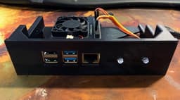 Raspberry Pi 3 & 4 Drive Bay Mount/Case - Remix 3d model