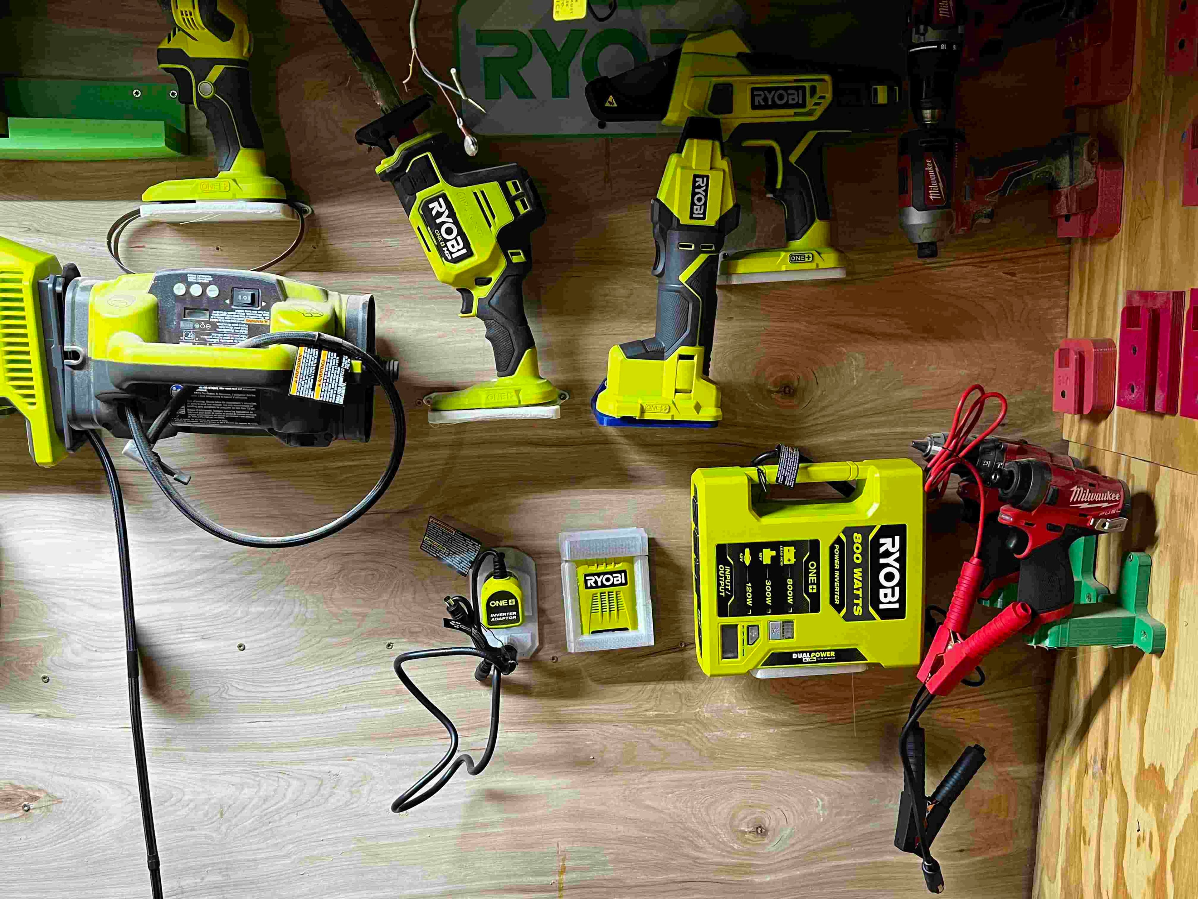 ryobi RYI120AVNM mount 3d model