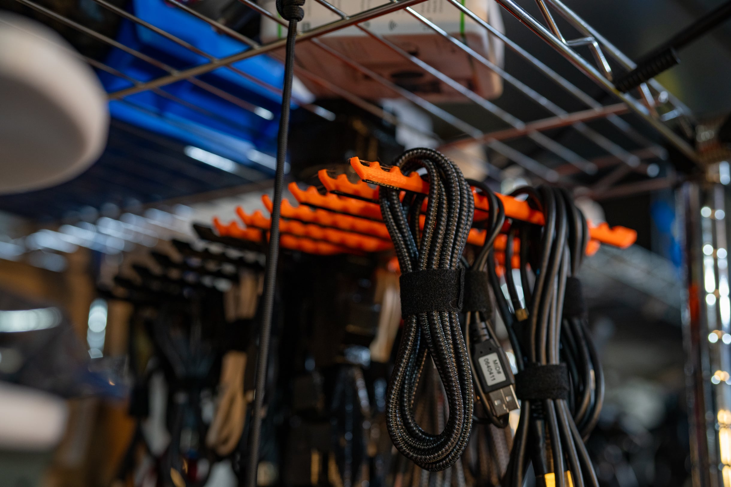 Two-sided Cable Hanger for "ProductiveSusan" 3d model
