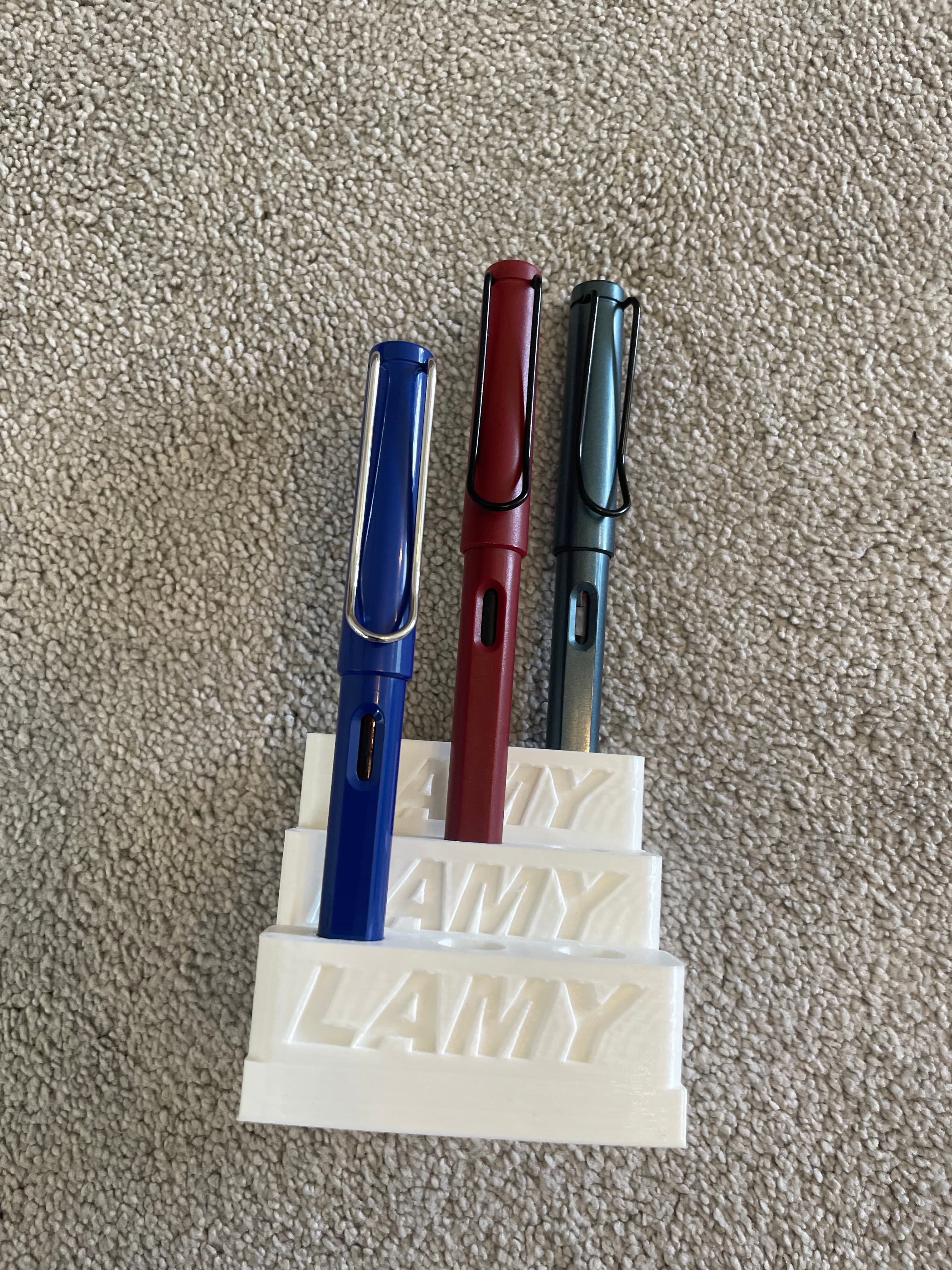 3 stack lamy safari holder 3d model