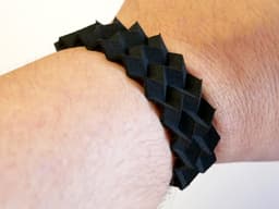 Mountain Valley Cuff (Large) 3d model