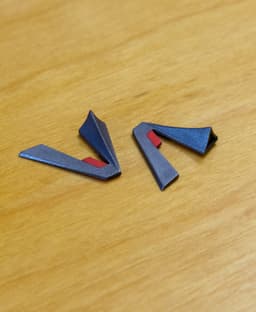 Chitose Telepathic Wave Transmitter Hair Clips - Smart Doll 3d model