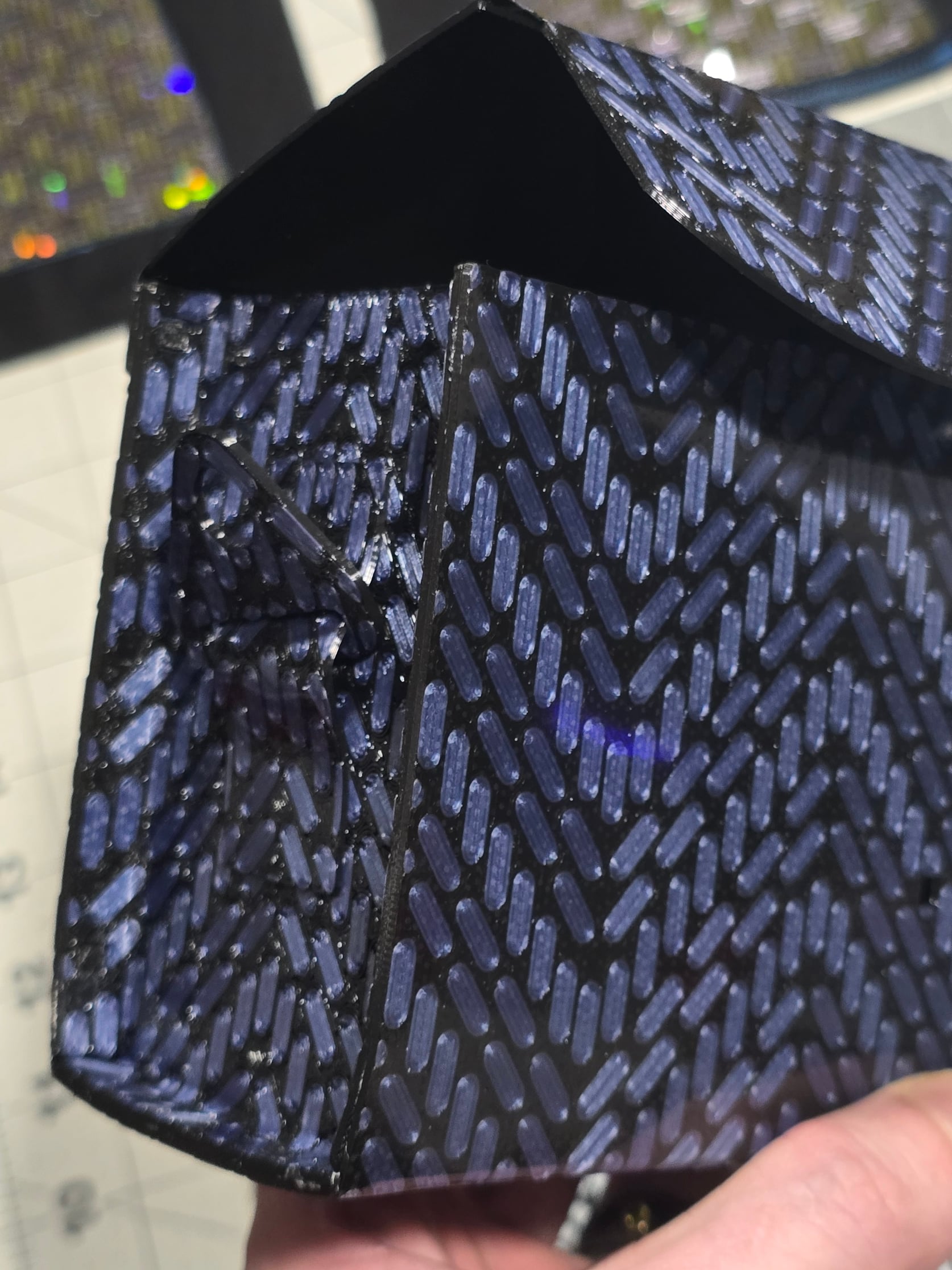 Thin Beaded Textile / Modifier 3d model