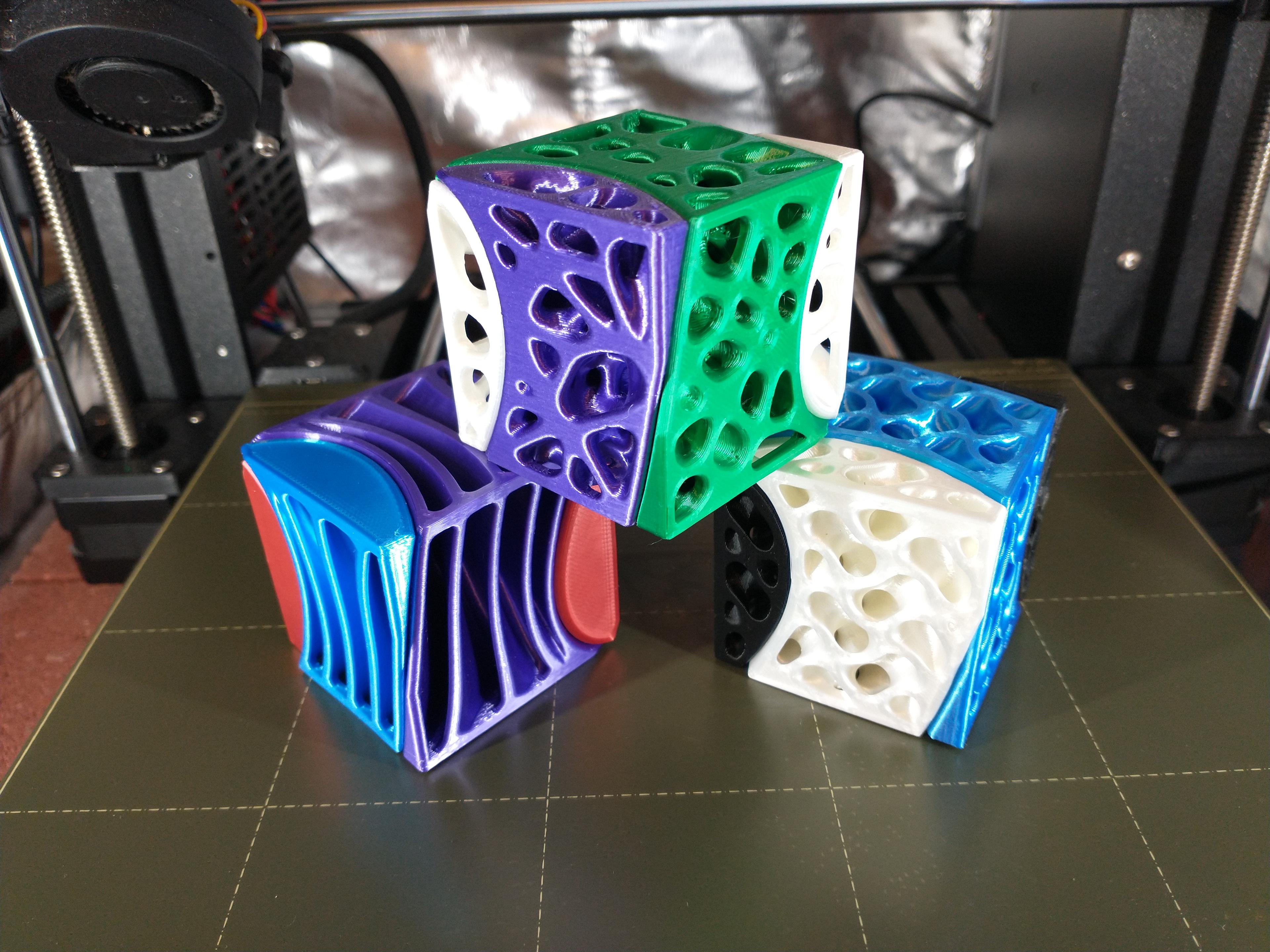 Triple Twist Cube (Gills) - Gills, Stochastic and Gyroid Cubes - 3d model