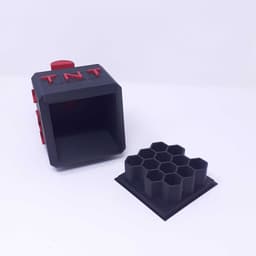 TNT-Thrills: Game changing controller display with a Secret battery organizer 3d model