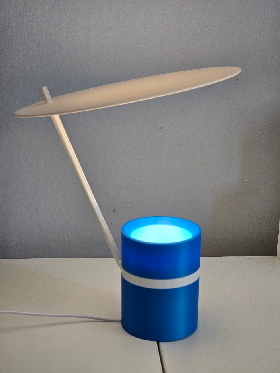 Orbit Halo Lamp 3d model