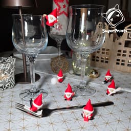 Cute Tiny Elves (Christmas Table Decoration) 3d model