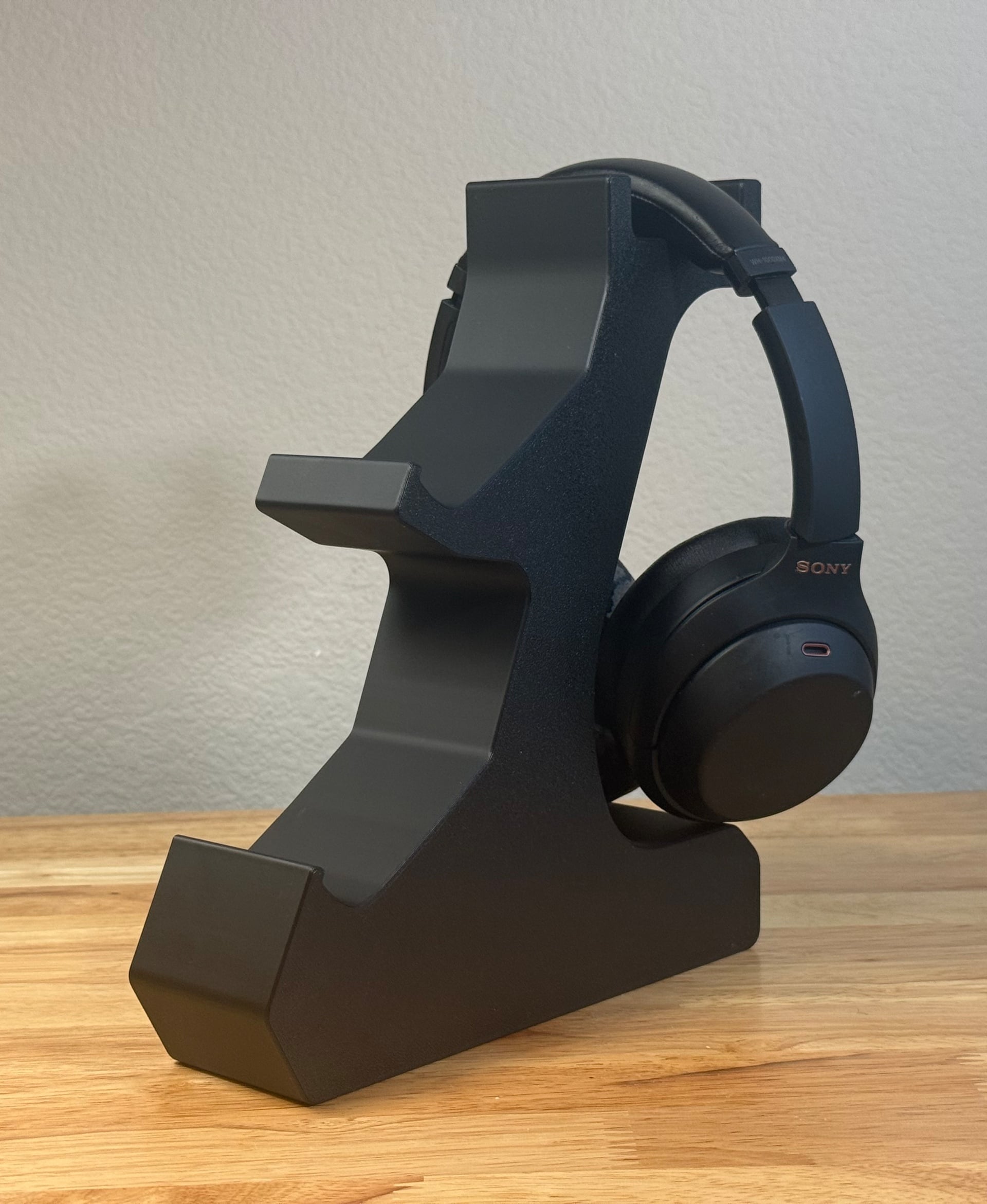 Dual Xbox Controller and Headset Holder 3d model