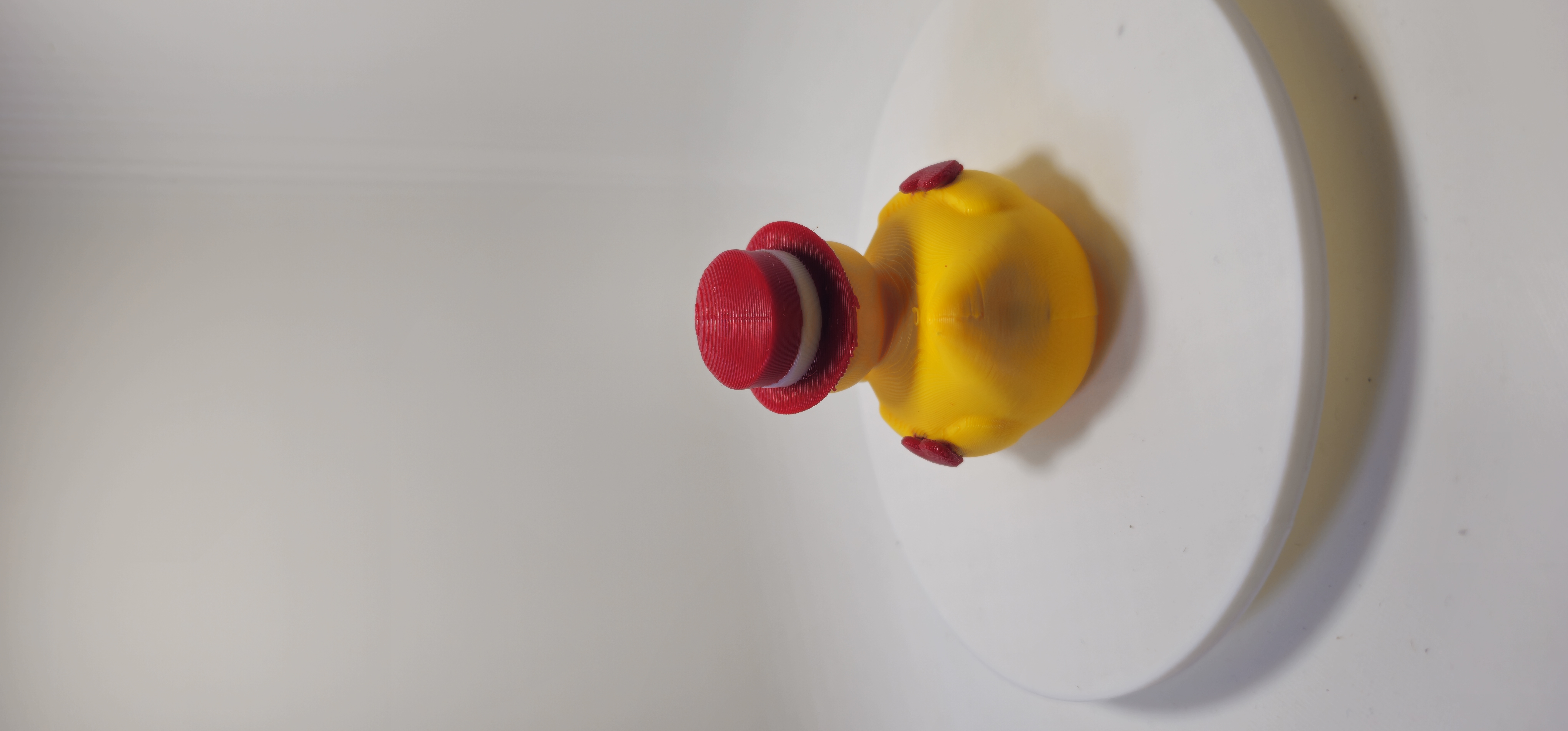 Valentines Duck with Hat 3d model