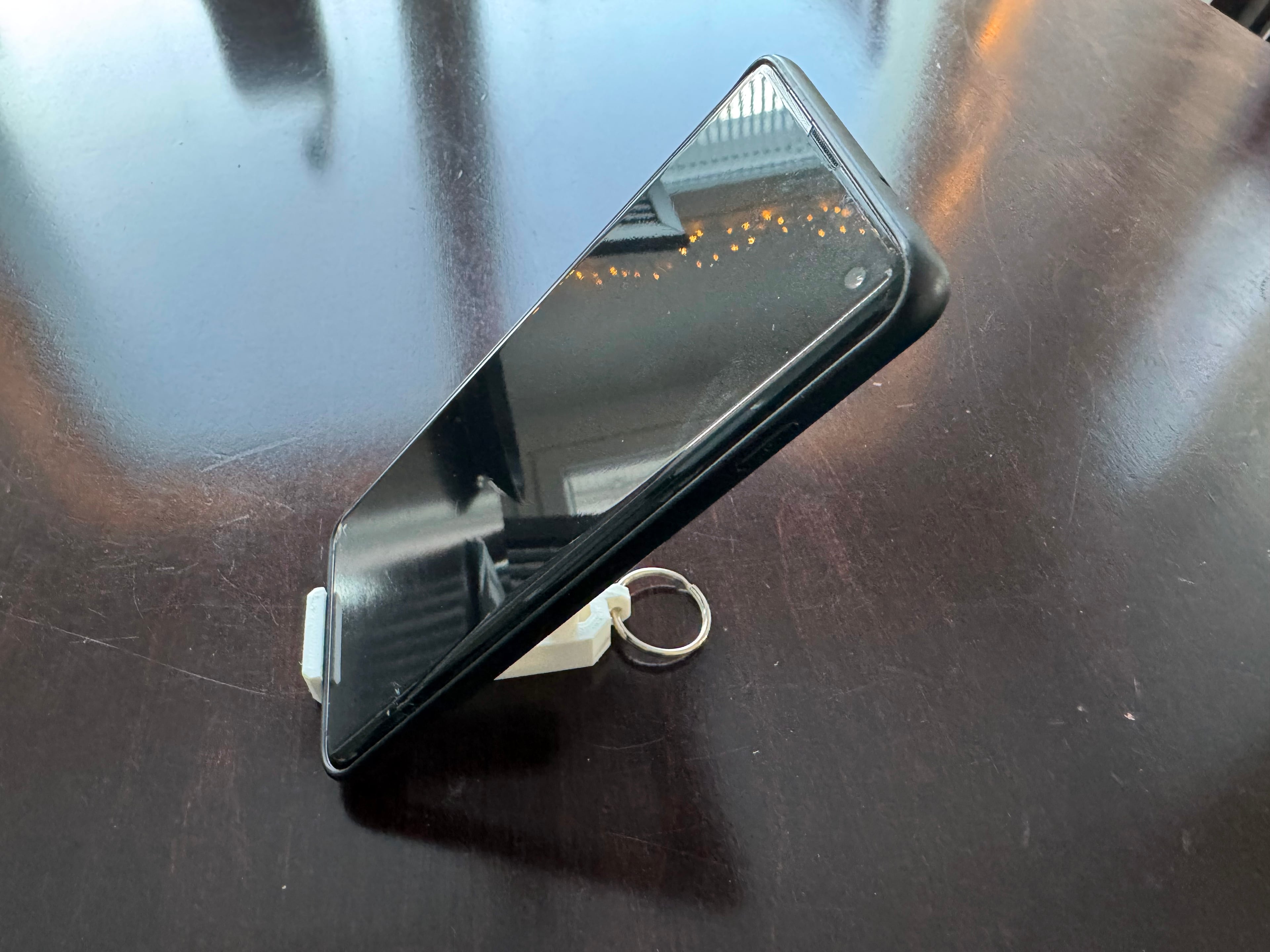 Tiny Adjustable Phone Stand 3d model