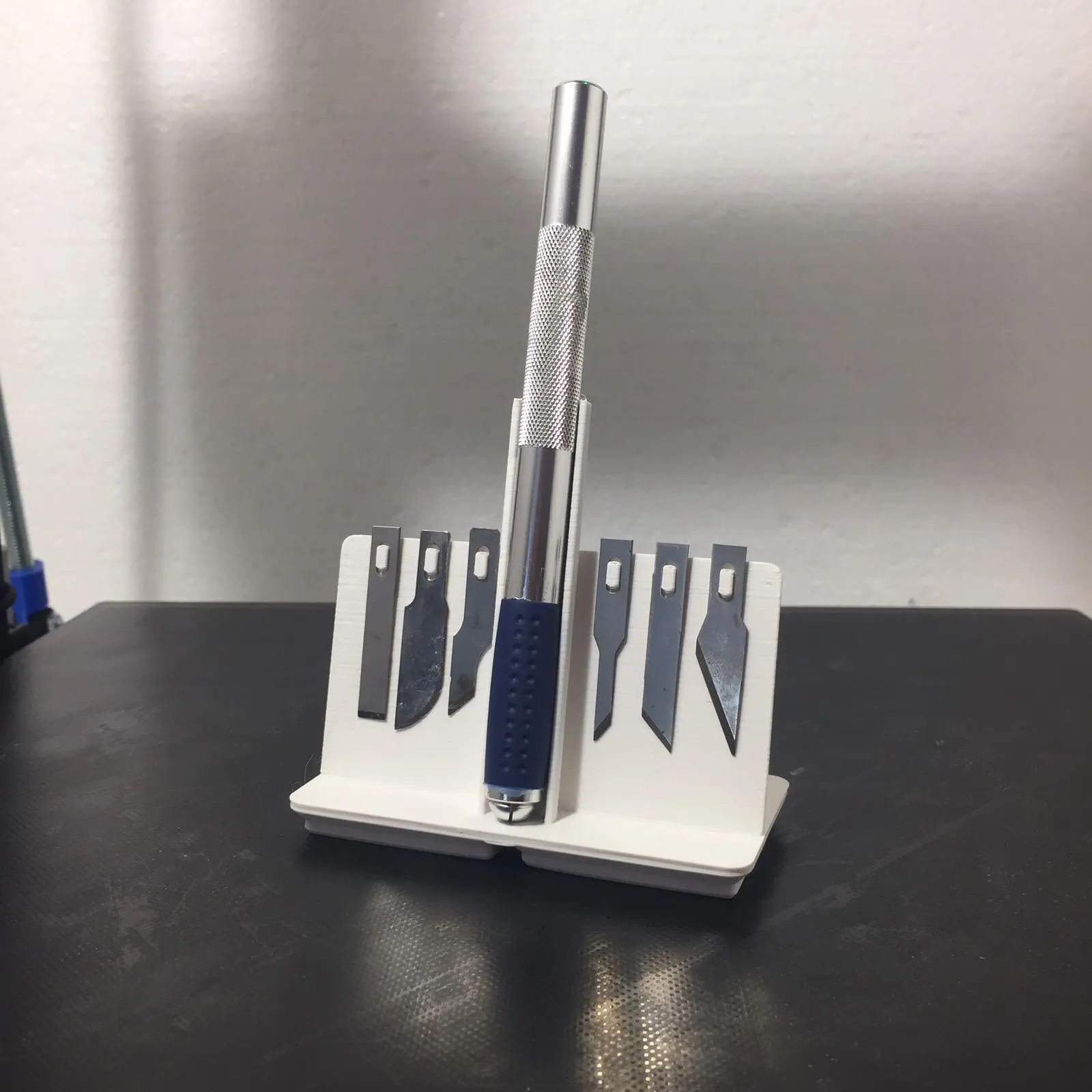 2x1GridfinityHobbyKnifeStand.stl 3d model