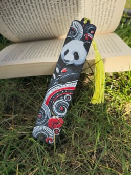 Elegant Panda 3D Printed Bookmark β Hue Forge Multi-Color Design 3d model