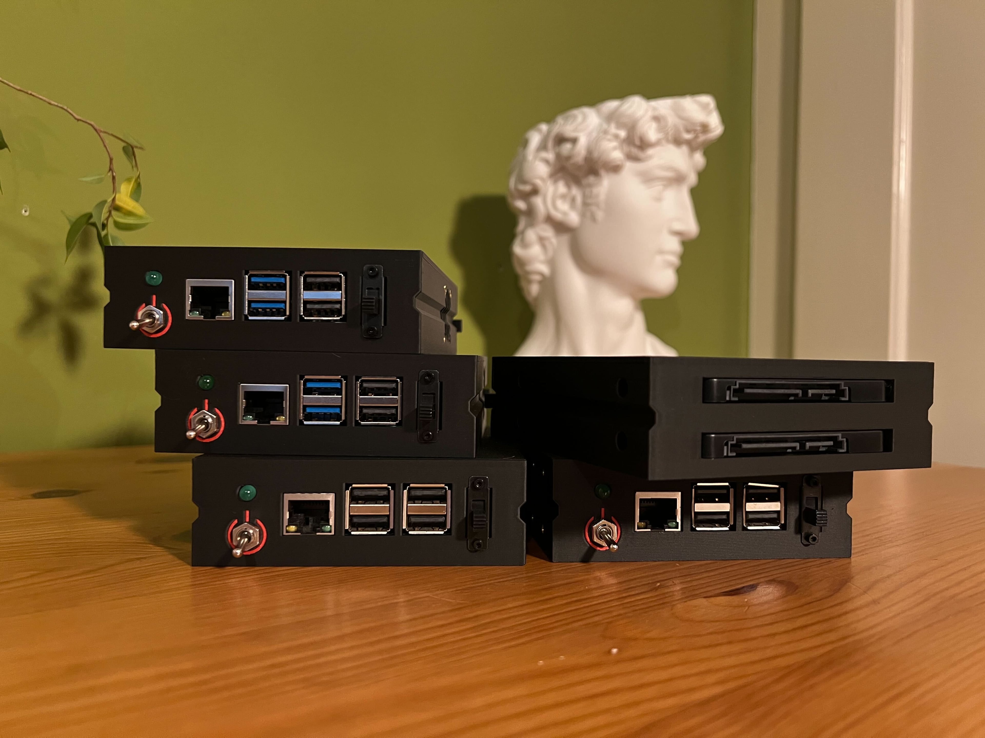 Raspberry Pi 4-Node Cluster Case 3d model