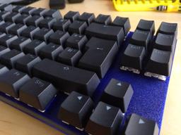 keebcu - andimoto smallTKL iso - mechanical keyboard