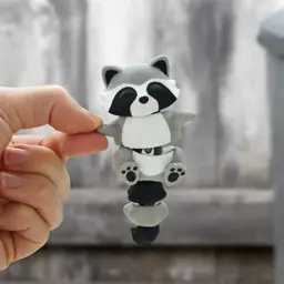Rusty, the Flexi Raccoon - Magnetic Hand-Holding Companion 3d model