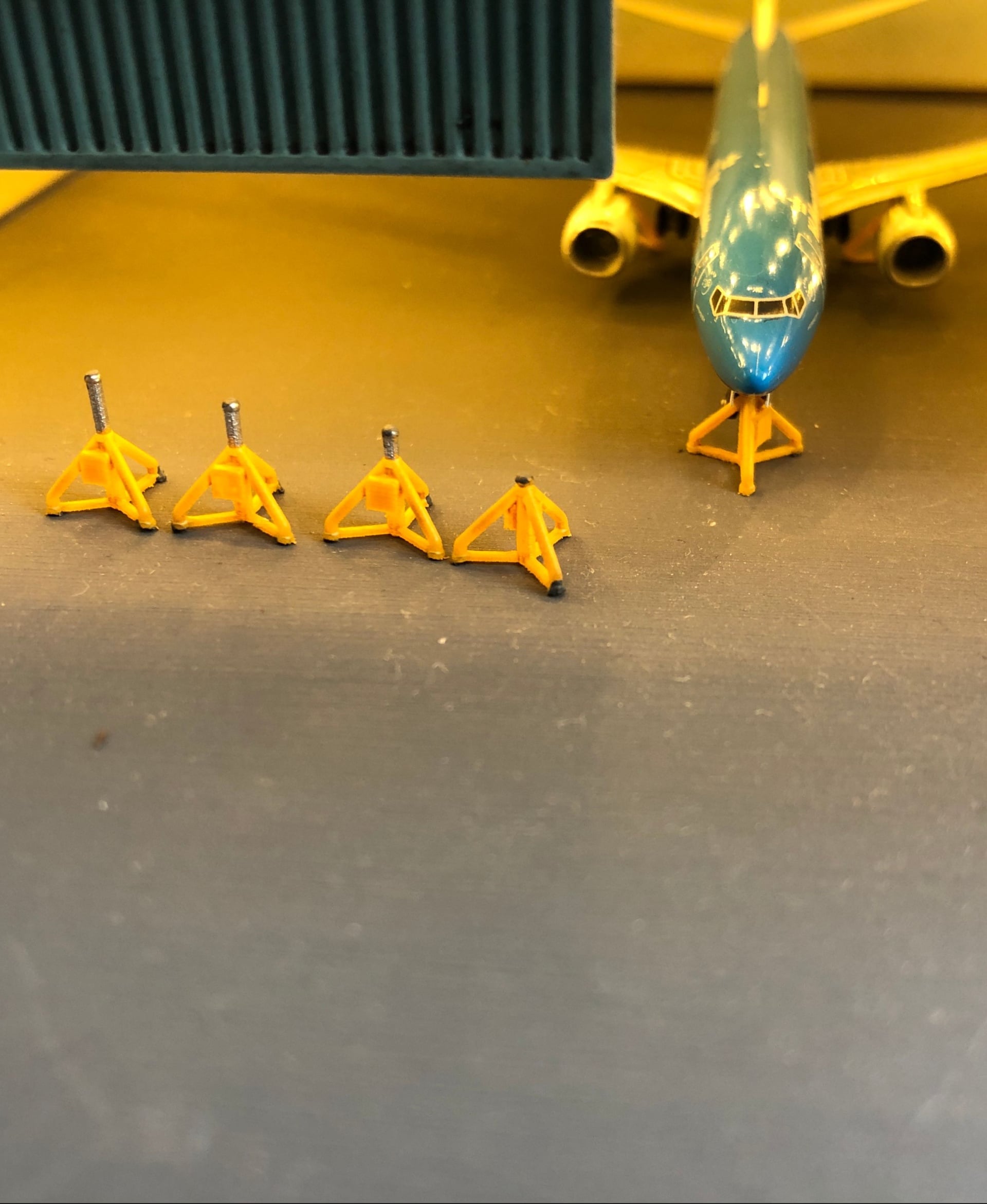 1:400 Aircraft Jacks 3d model