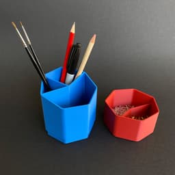 Heptagonal pen holder 3d model