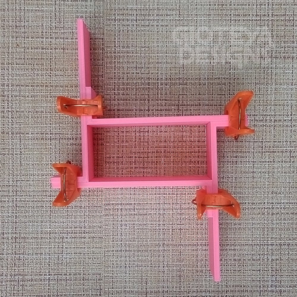 BASE FOR SILICONE MOLDS, PLASTER, ETC. 3d model
