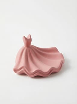 Elegant Ball Gown Jewelry Dish & Ring Holder 3d model