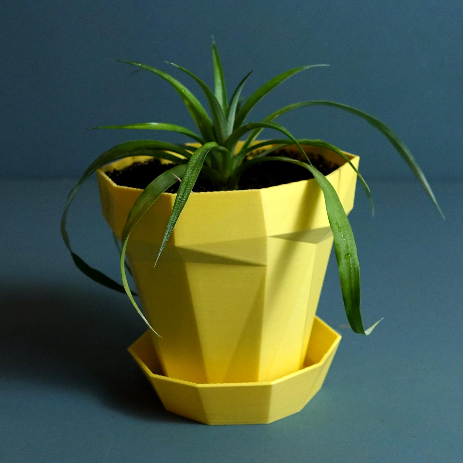 Planter “Glitch” 3d model