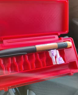 2 Insulin Pen and 12 Needles case 3d model