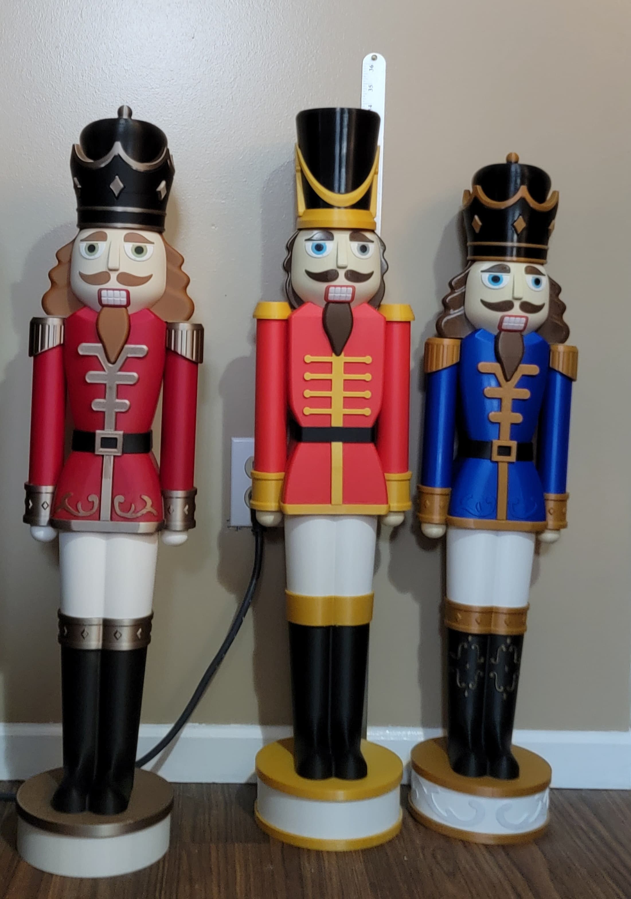 Love these still need to finish one on the left. Tallest one is 32 inches tall. I would love to see more styles, maybe a arm bent so it could hold a staff or sword.