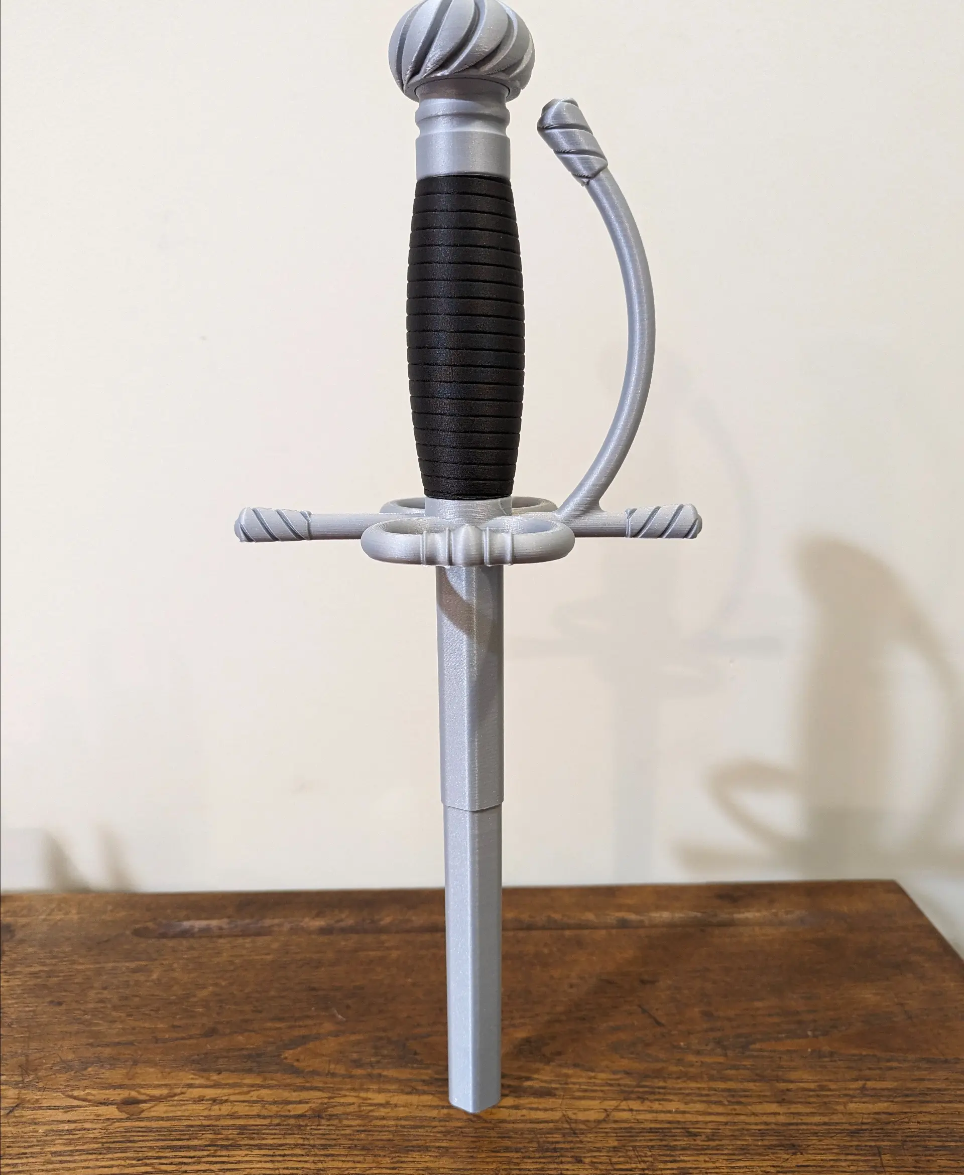 Printed in:
- Polymaker PolyLite PLA Pro Metallic Silver
- Proto_pasta Matte Fiber Black