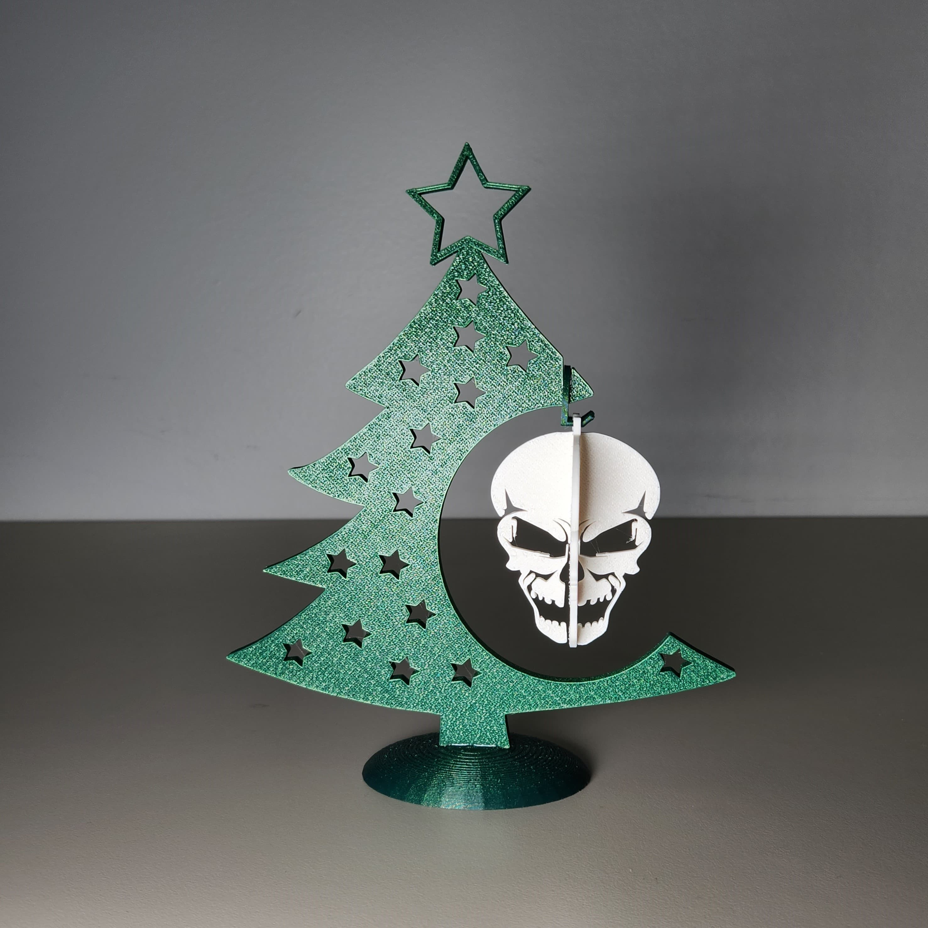 Skull Christmas Bauble 3d model