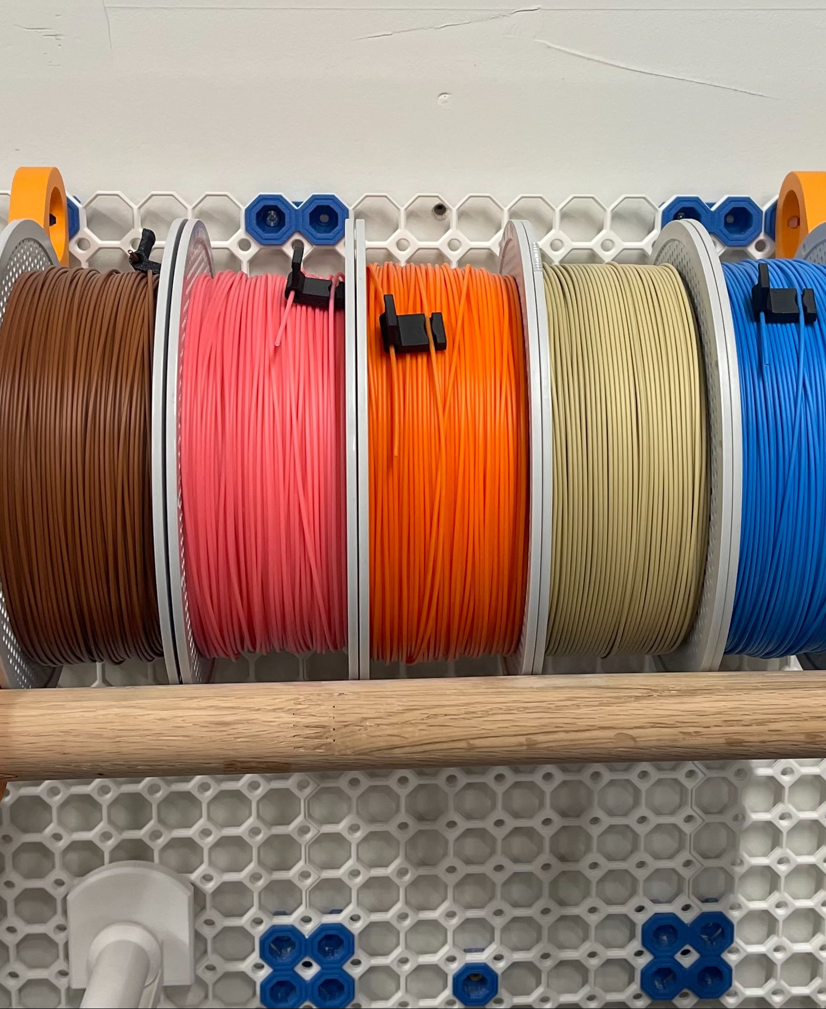 Filament Spool Rack for Multiboard 3d model