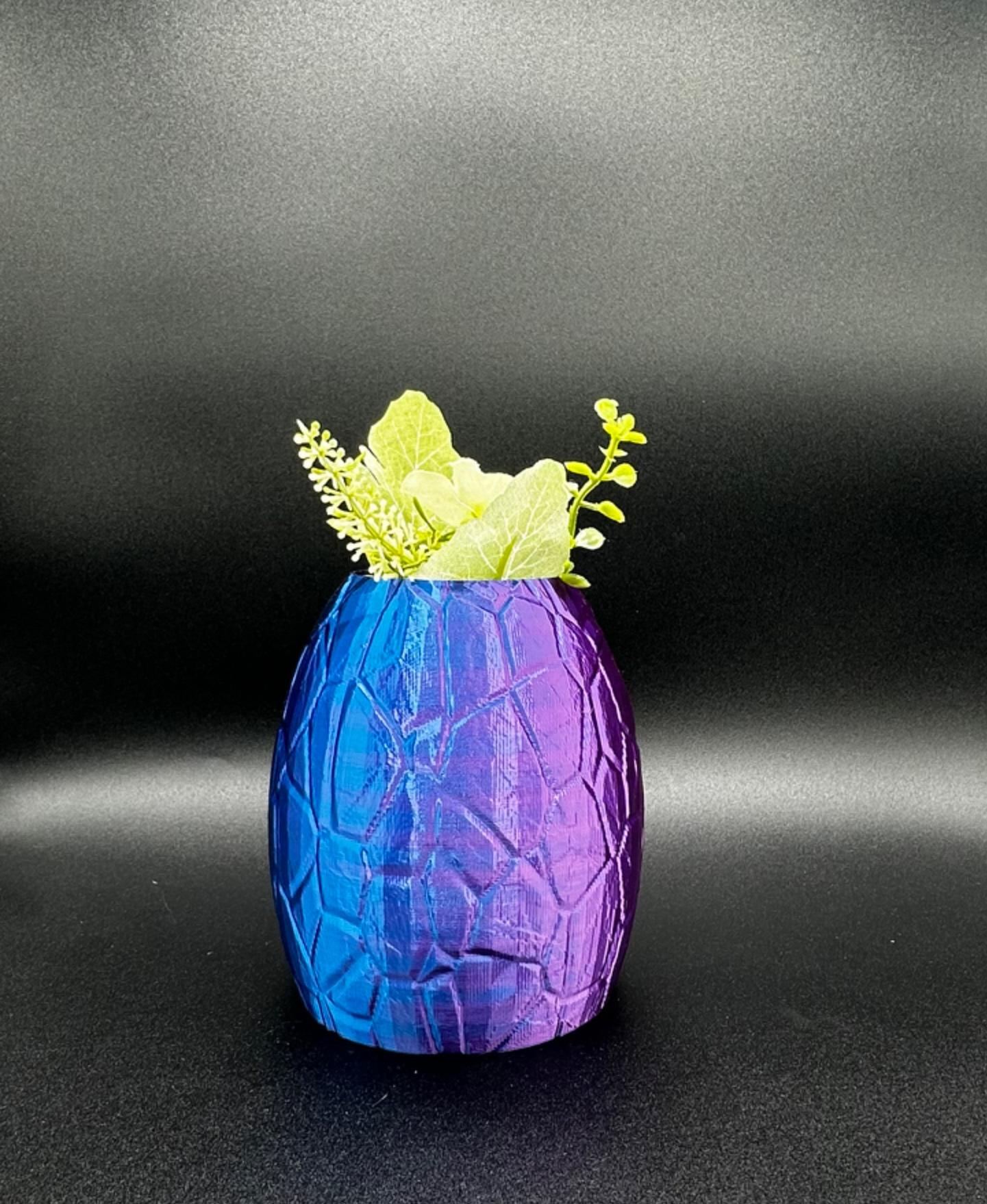 Dragon egg vase 3d model