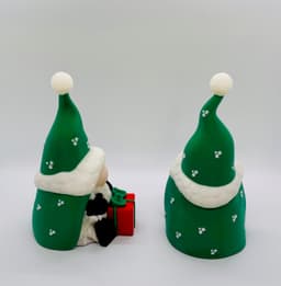 Mitten Gift Gnome 3d model