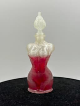 Body Elixir Potion Bottle with Stopper 3d model