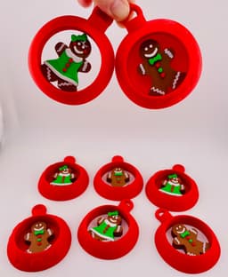 Gingerbread People Ornament Set 3d model