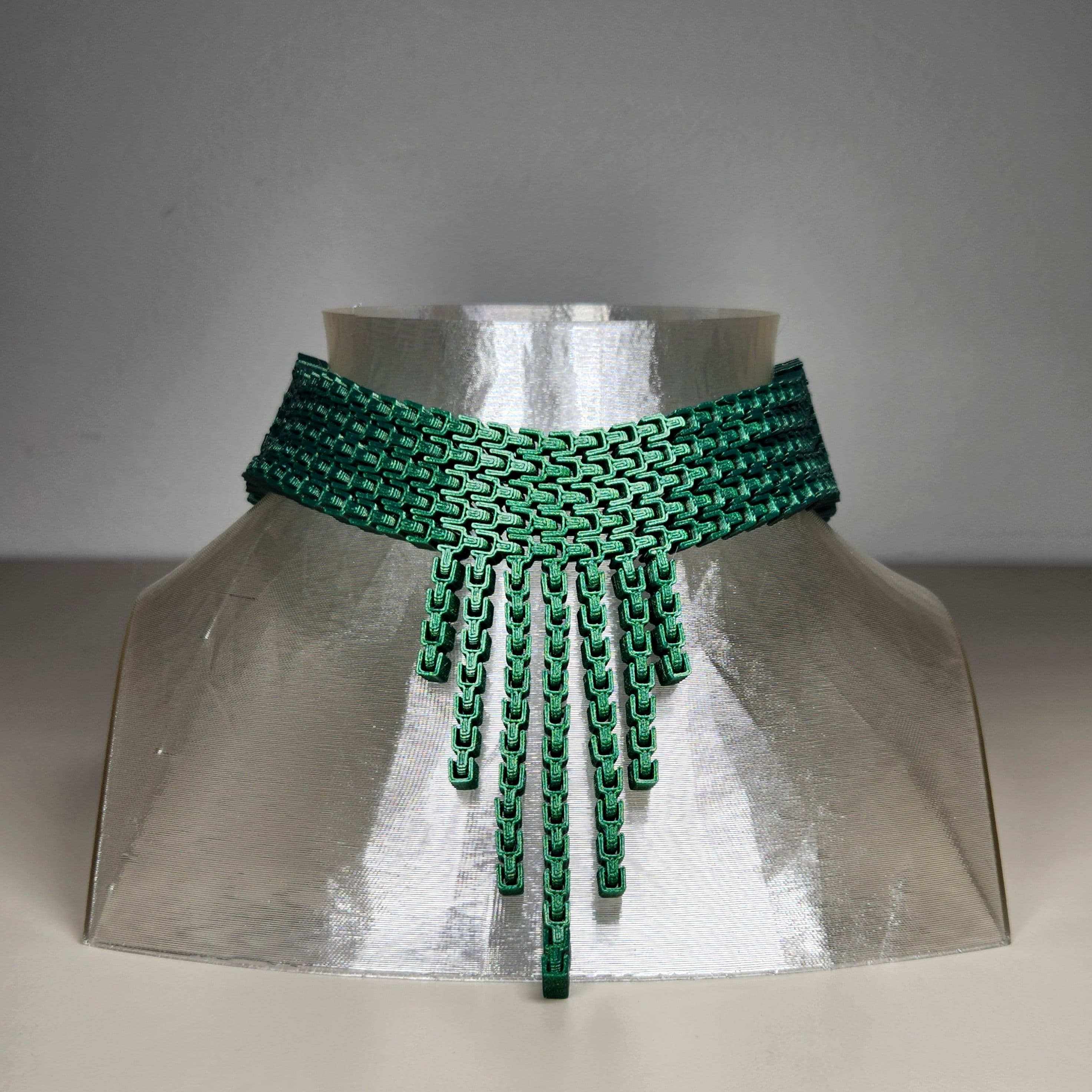 Flexi Fidget Choker Necklace 3d model