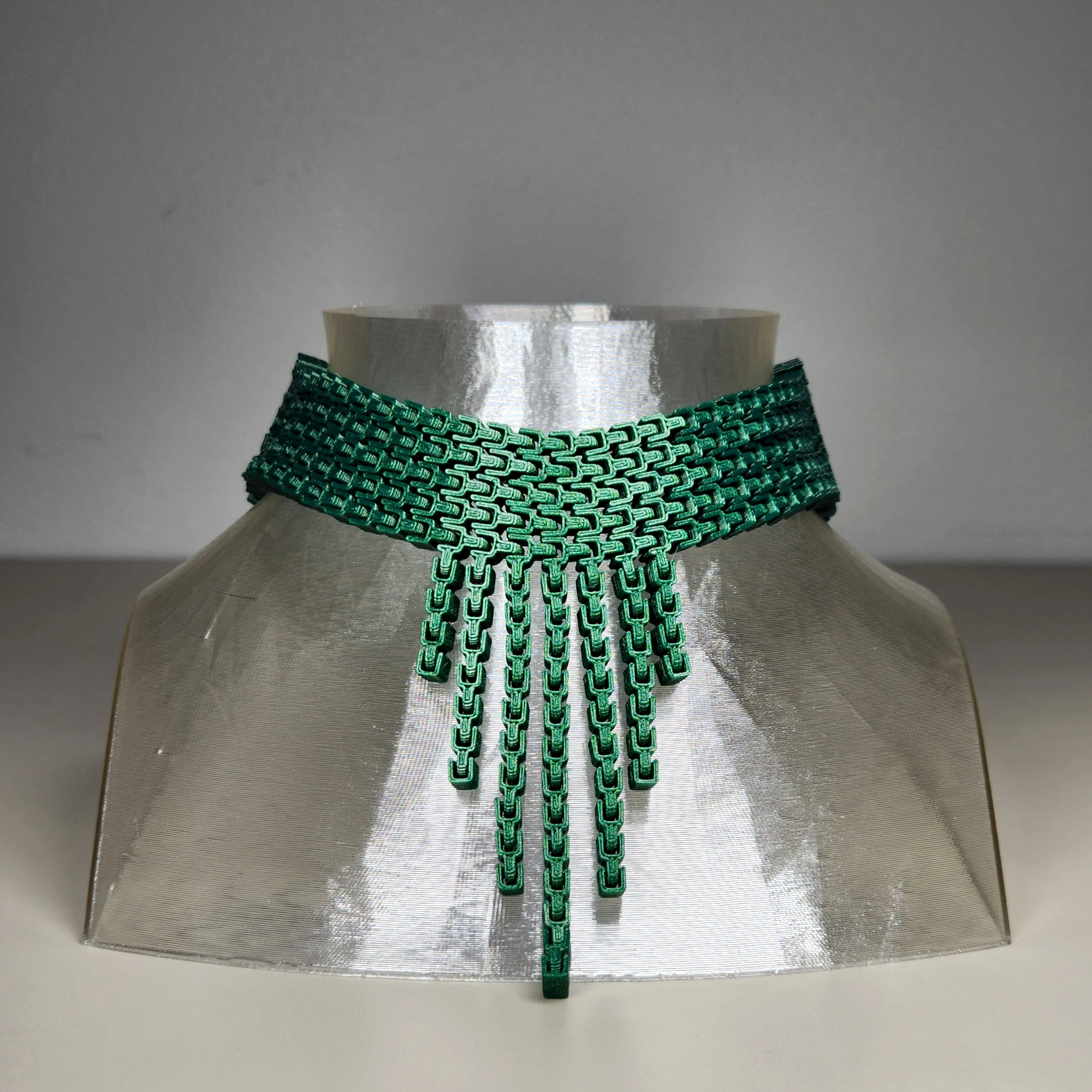 Flexi Fidget Choker Necklace 3d model