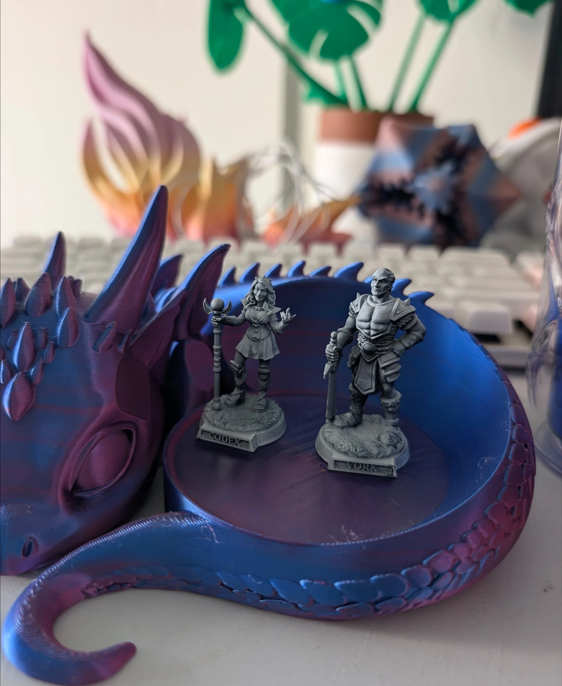 Honestly, I love looking at these and the details are amazing. Inspiring design and skill by Felicia Day and Moonlight Minis 😍