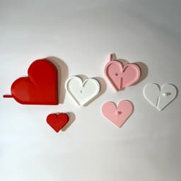 Stacked Heart Shelf Sitter and Valentine Décor - STL Files (No AMS Needed) and Commercial License 3d model