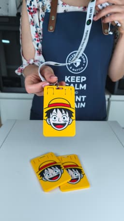Captain Luffy Badge & Card Holder (Standard Size) 3d model