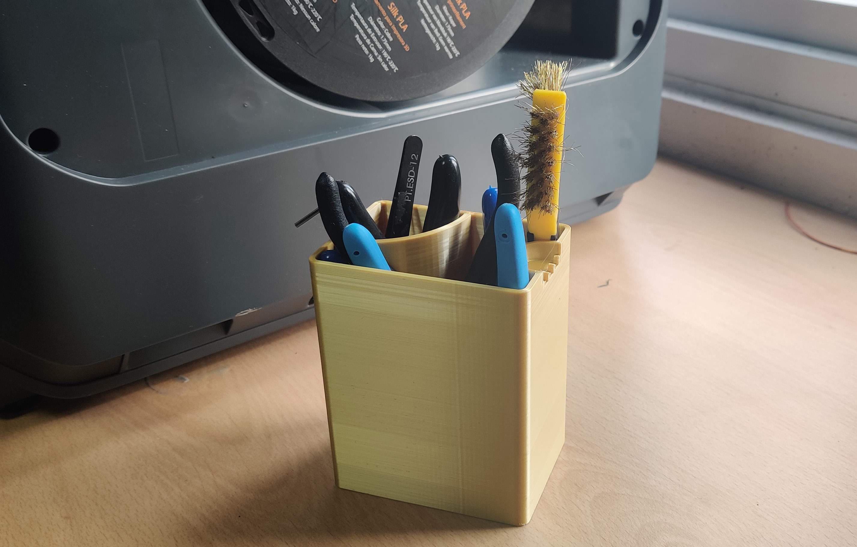 Multi height Printer Tool Holder (No Support needed) 3d model