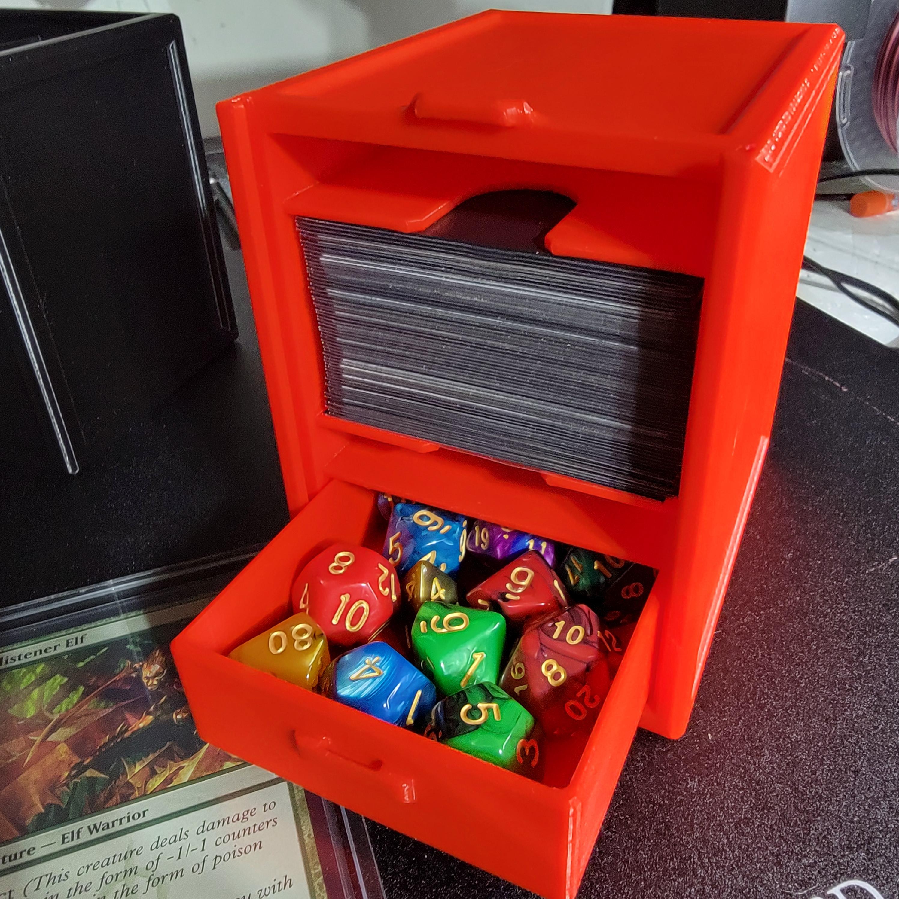 60 Card Deck Box with Dice Tray 3d model
