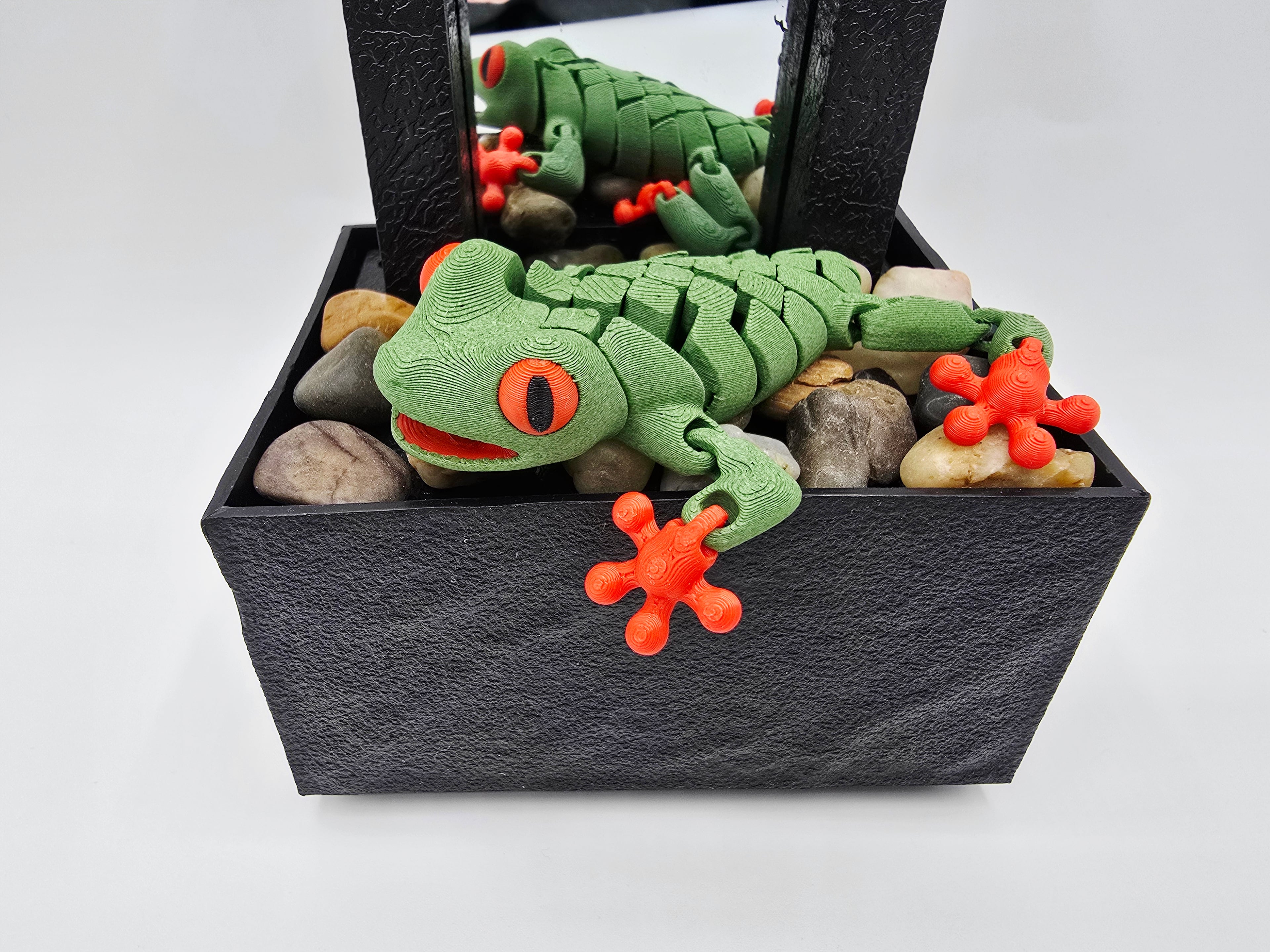 Hybrid Flexi Red Eye Frog June Exclusive 3d model