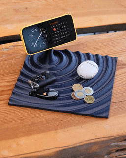 Magsafe tray “Waterdrop” 3d model