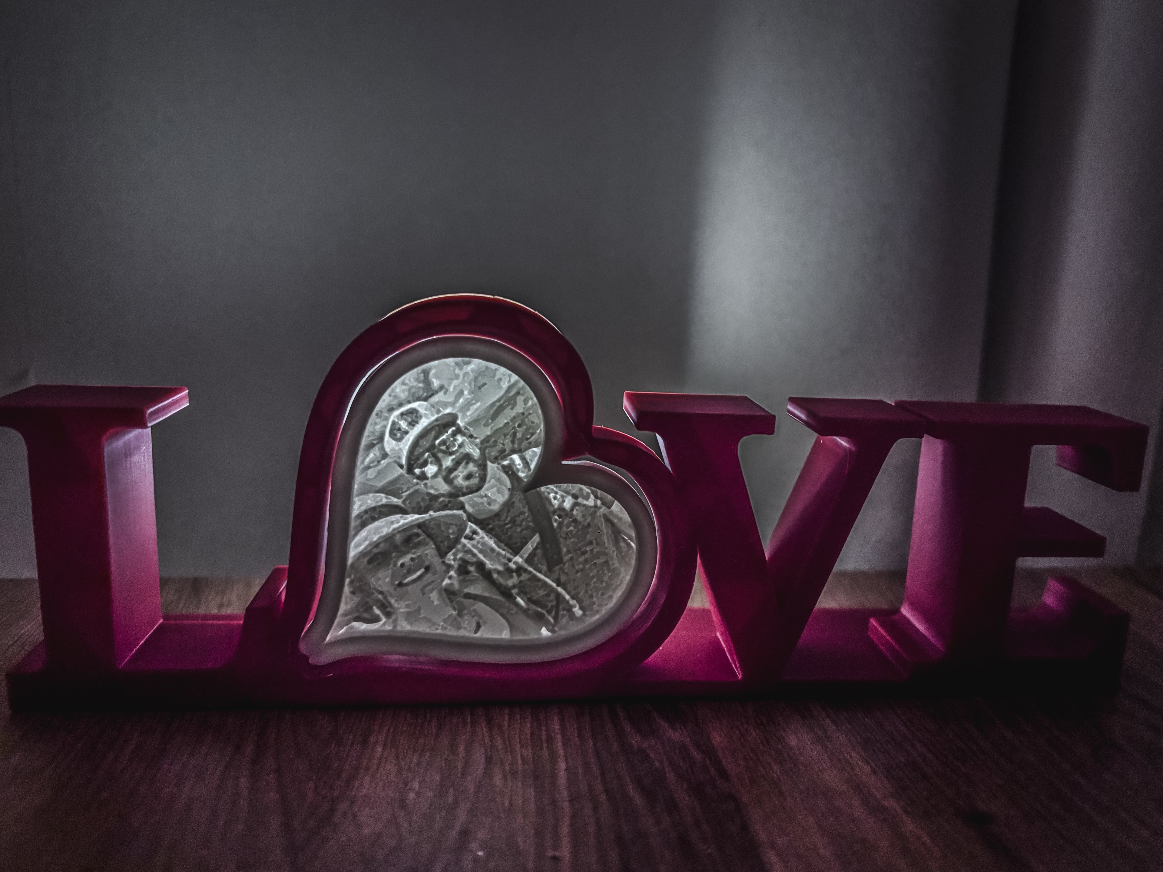 Spinning LOVE Lithophane Frame 3d model