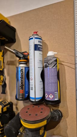 Snap-in 66mm spray can holder v2 3d model