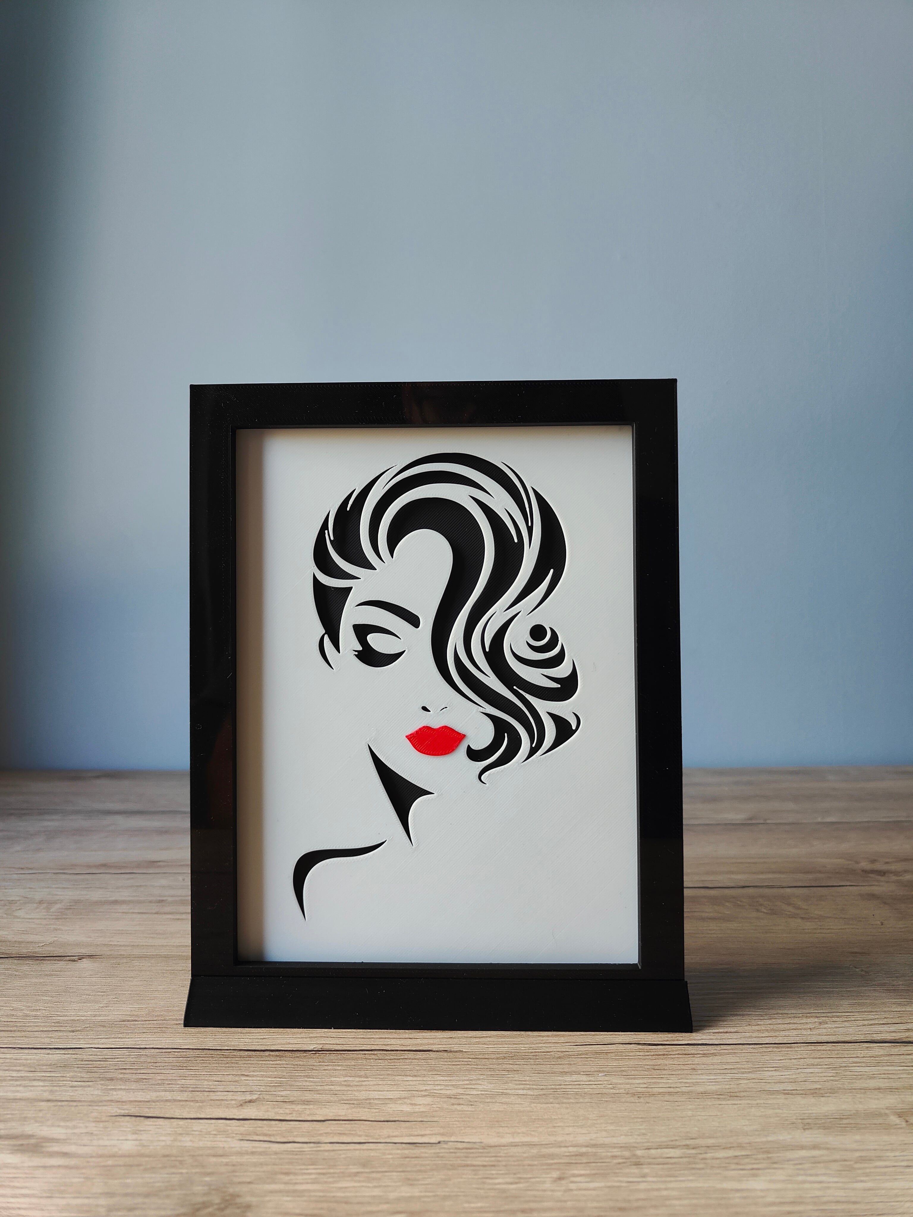 A Woman's Face Shadow Box B 3d model